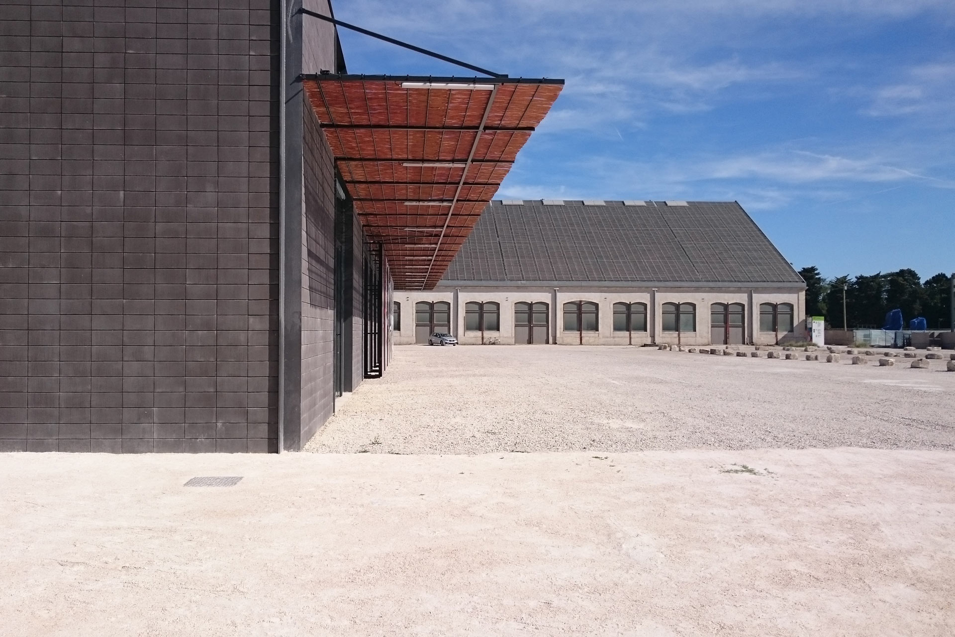 LUMA Parc des Ateliers: Les Forges + La Mécanique Générale