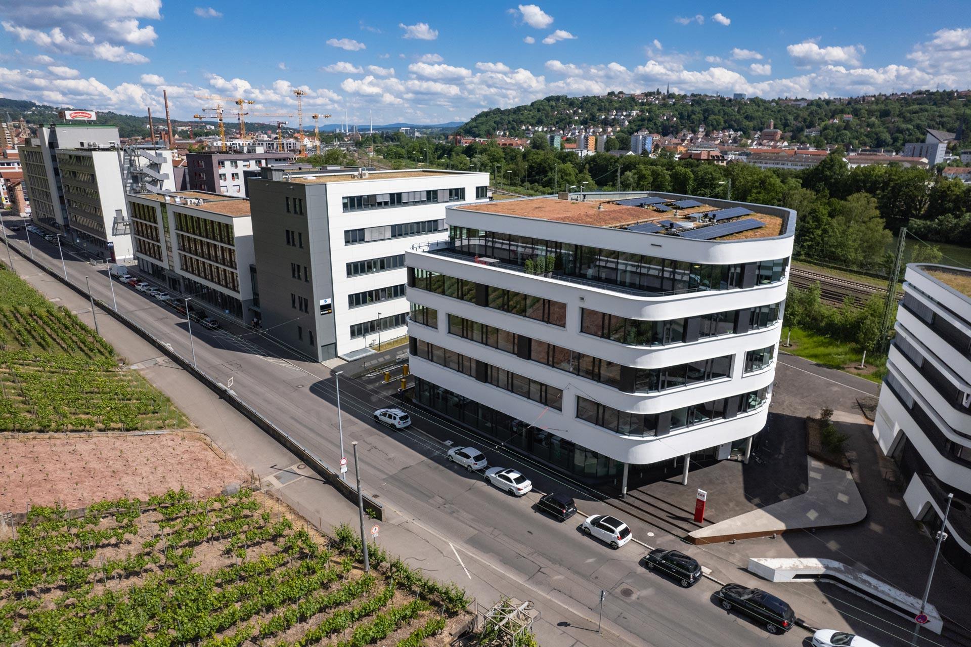 New Building for Office & Services Hengstenberg Area