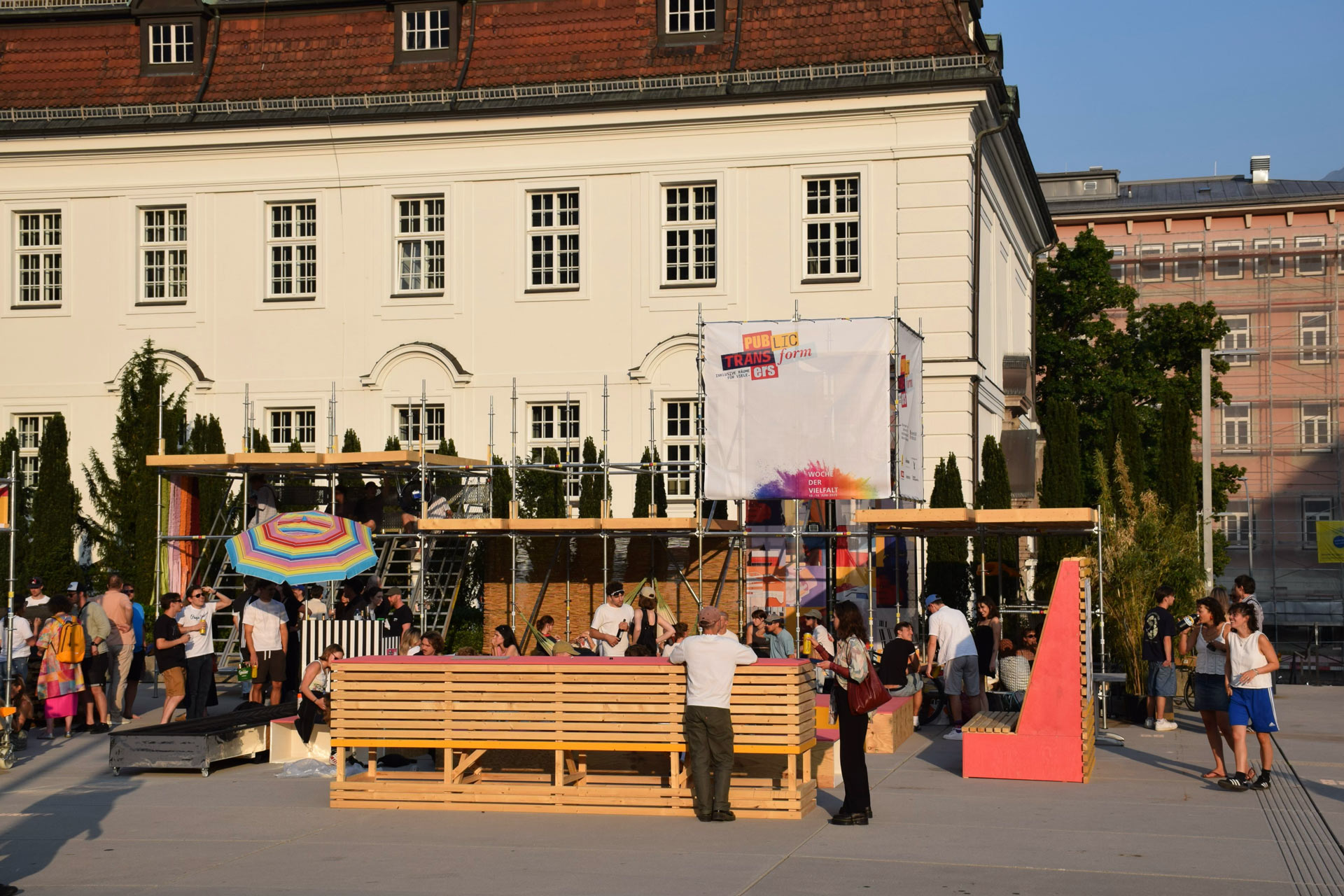 Public Transformers - Außenkomfortinstallation, GeiWi-Platz