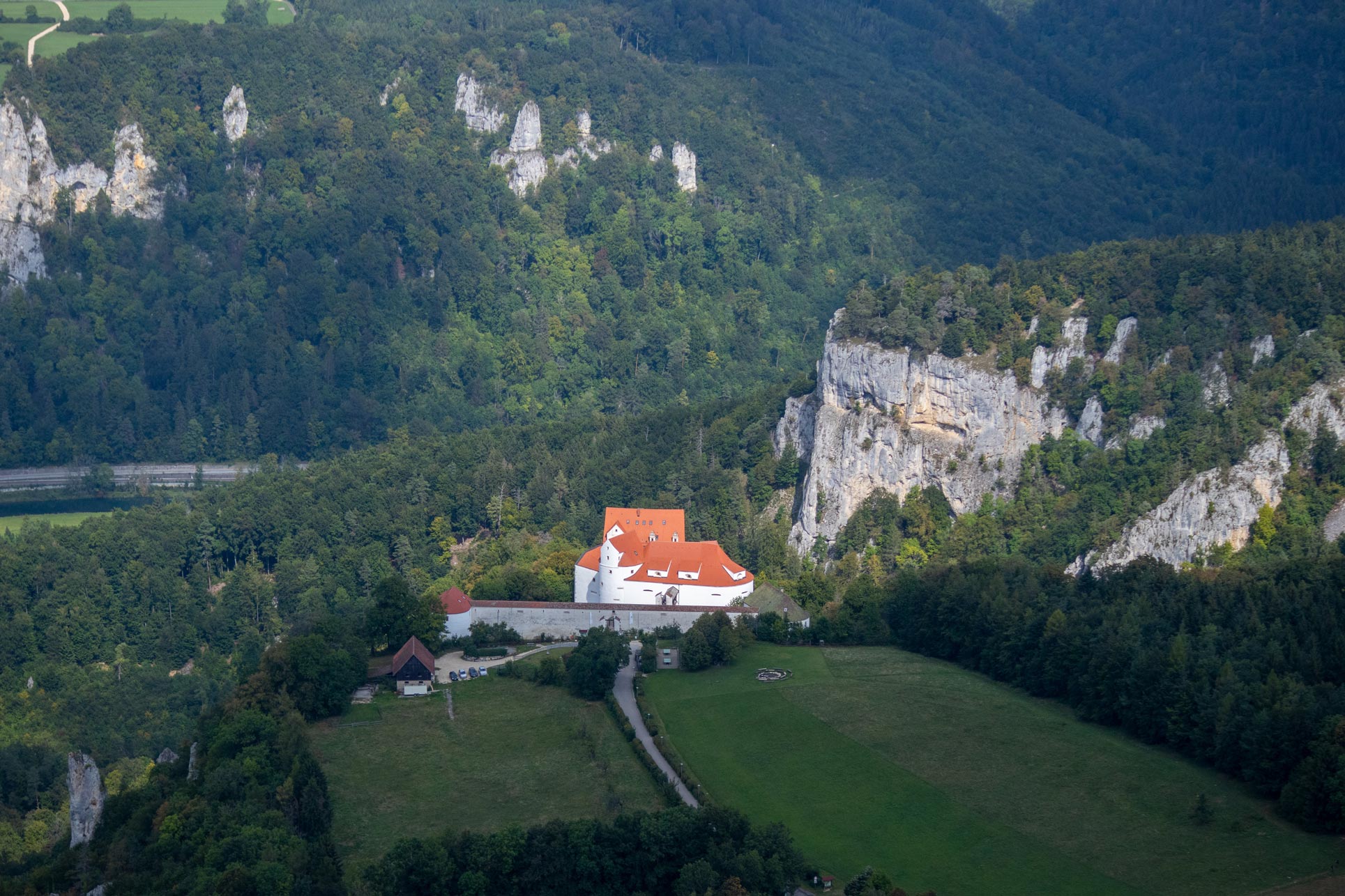 Schutz für Wandmalereien auf Burg Wildenstein